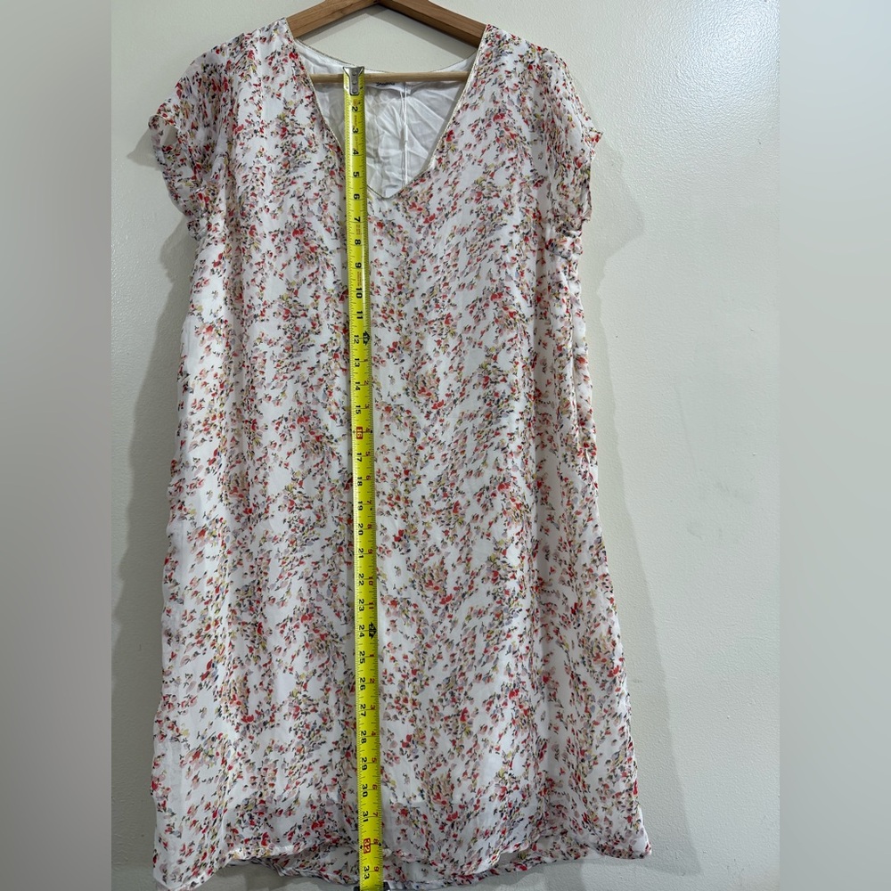 Majolica V-Neck White Midi Dress with Pink Floral Print - Picture 5 of 8
